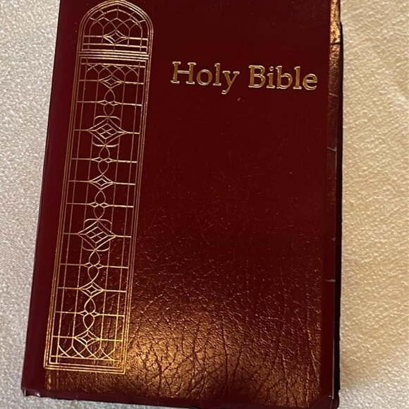 Nelson Regency Holy Bible KJV Giant Print Red Letter Concordance Regency 885CBG - Picture 1 of 6